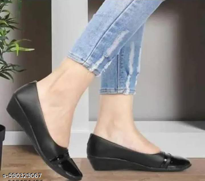 A K ENTERPRISES   comfortable Ethnic sandal fashionable bellies for women's and Girl's bellies for women (BLACK)