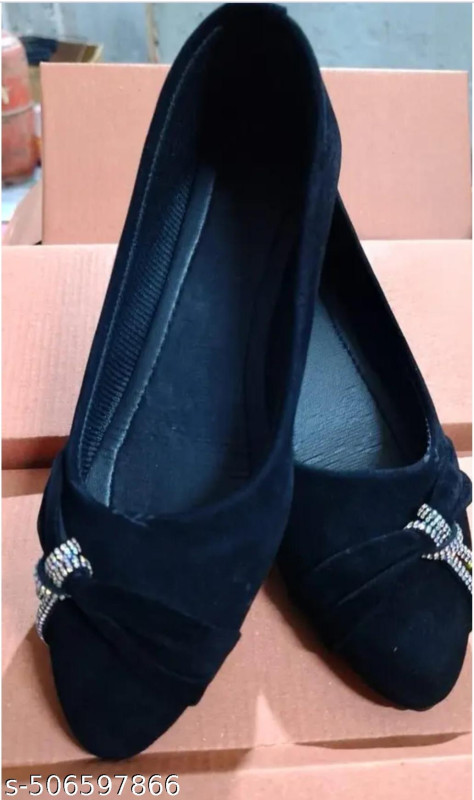 A K ENTERPRISES   Black Block Heels Bellies – Padded Bellies with Western Party Wear Elegance and Stunning Stone Work