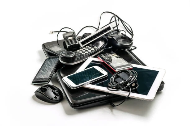Electronics devices